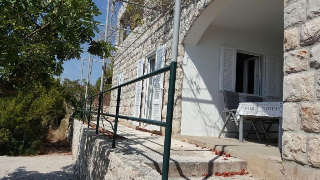 Holiday Home Odiseja Slano Esterno foto