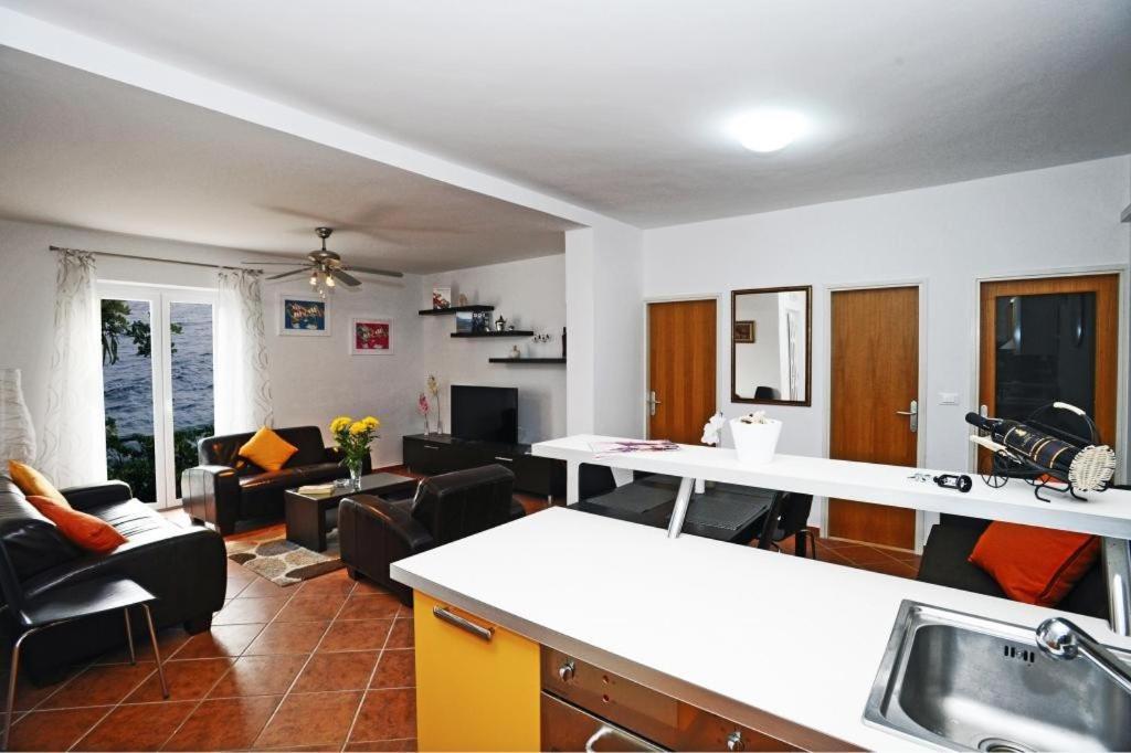 Holiday Home Odiseja Slano Esterno foto